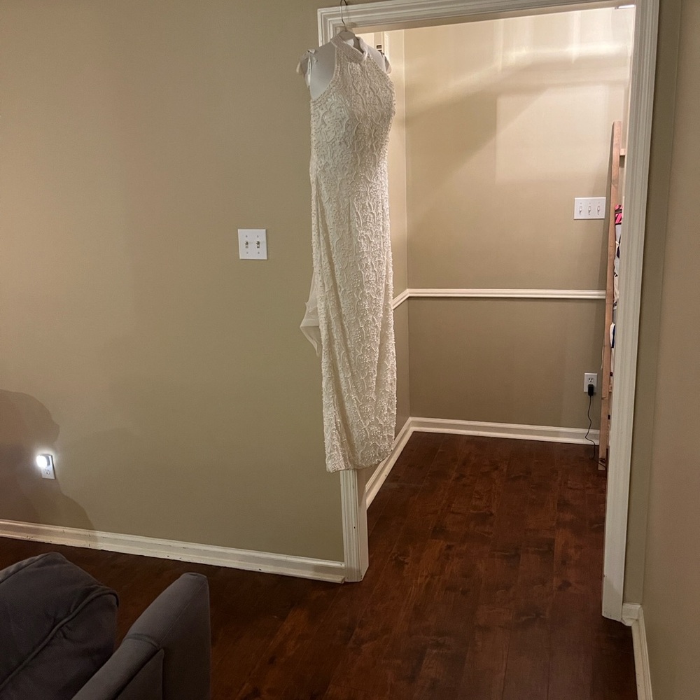 David's Bridal Ivory Lace Dress